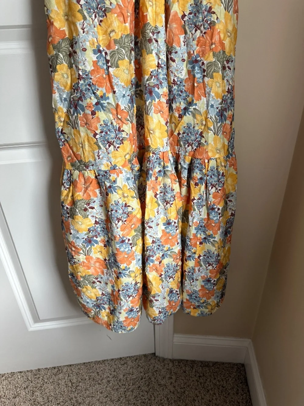 Francesca’s Orange Floral Dress – Size S